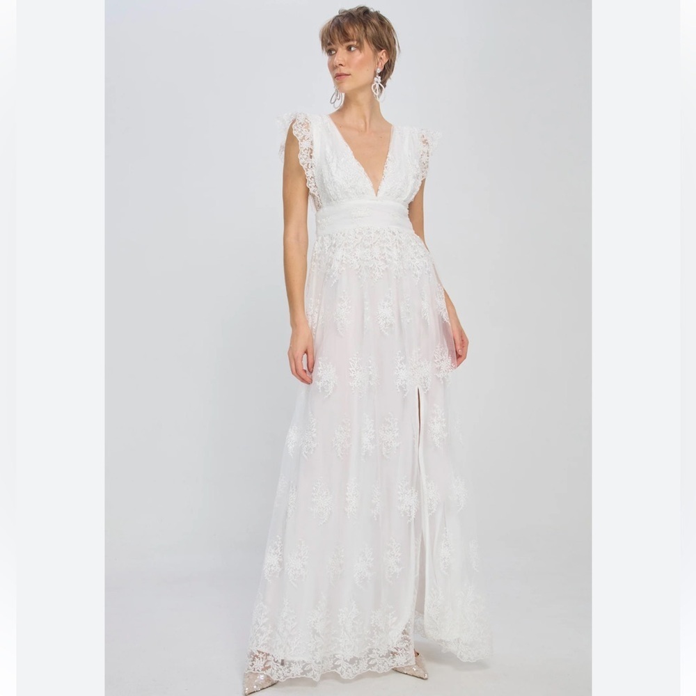 SOIEBLU DRESS WITH A SOFT TEXTURE THAT SEEMS TO BLOOM ON THE SKIN SIZE  S - Picture 3 of 8